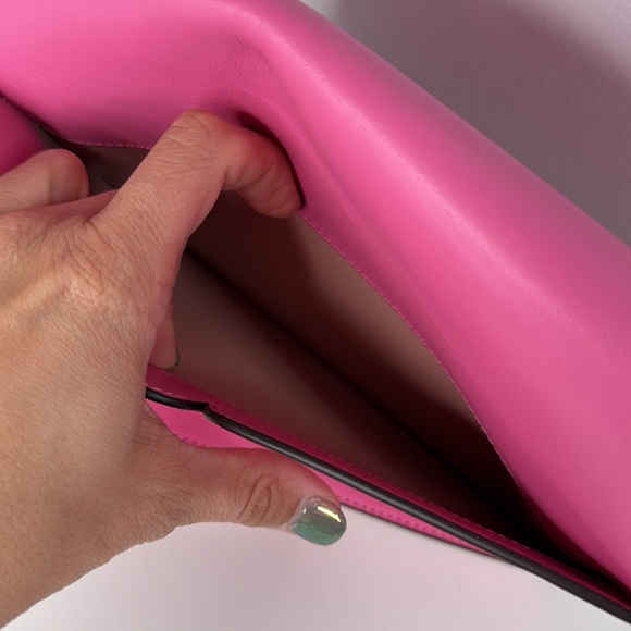 Kate Spade Nicola hot pink leather twistlock medium convertible crossbody - Picture 8 of 17